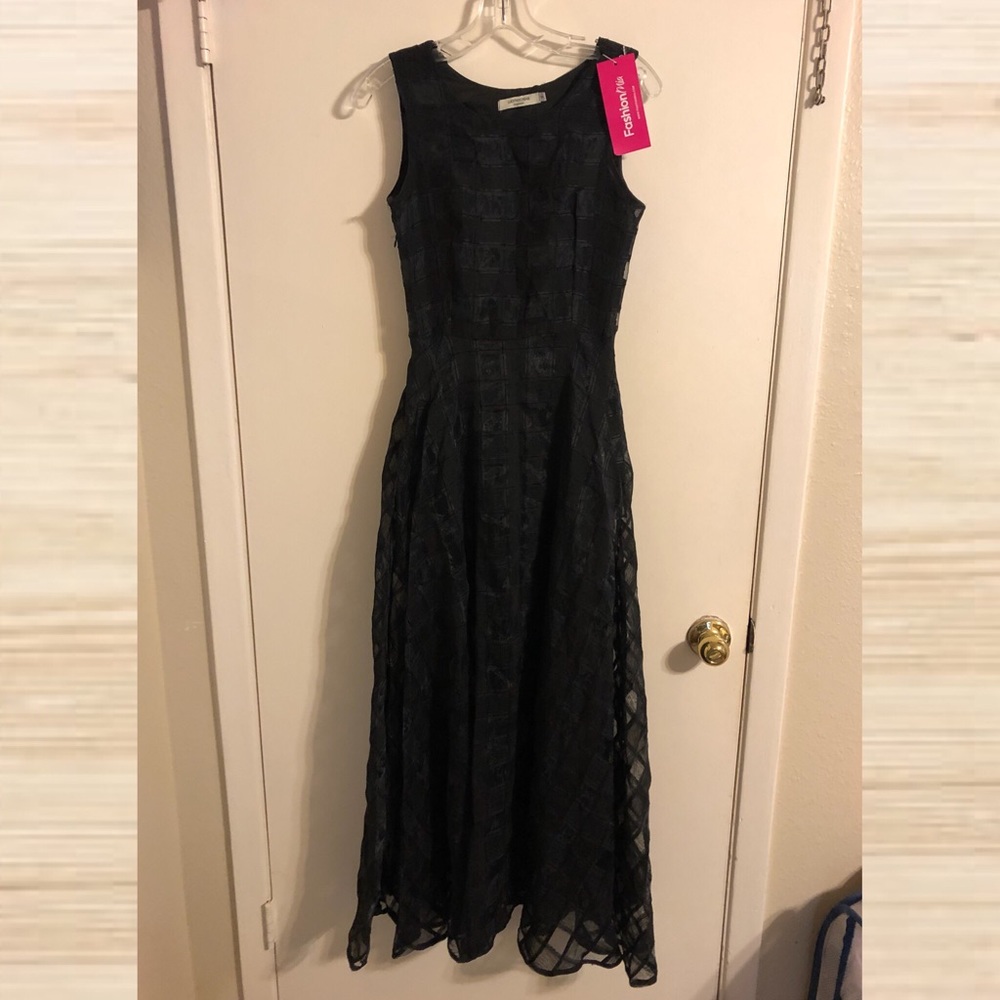 LOUMEIDISHA Black Lace Maxi Dress